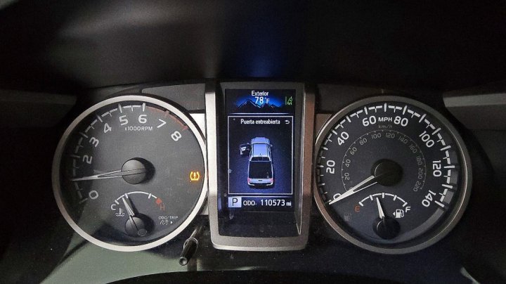 Toyota TACOMA  2019