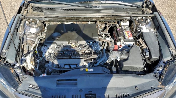Toyota Camry  2021