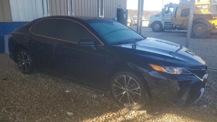 Toyota Camry  2020