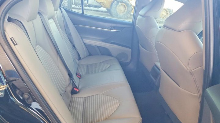 Toyota Camry  2020