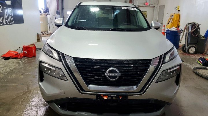 Nissan ROGUE  2022