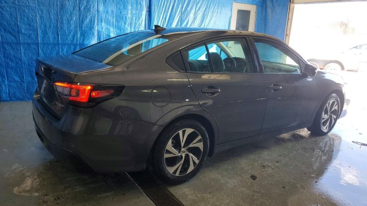 Subaru Legacy  2025