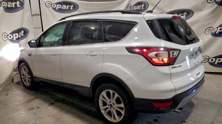 Ford Escape  2017