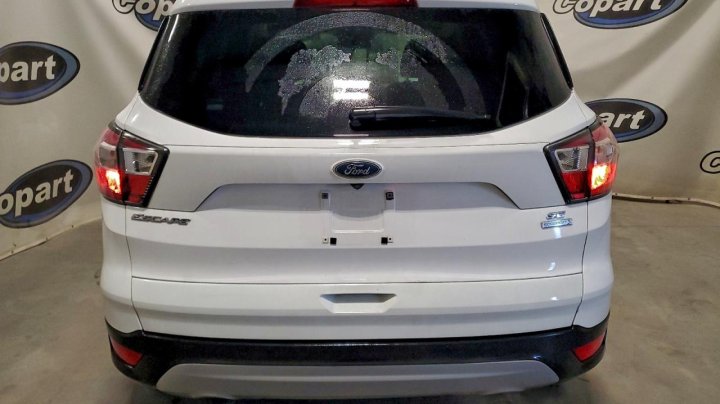 Ford Escape  2017