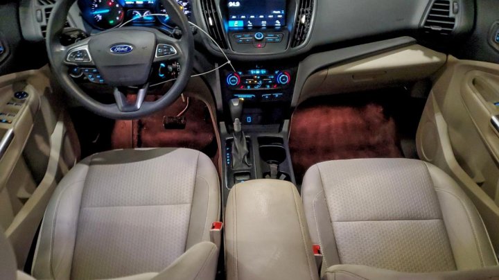 Ford Escape  2017