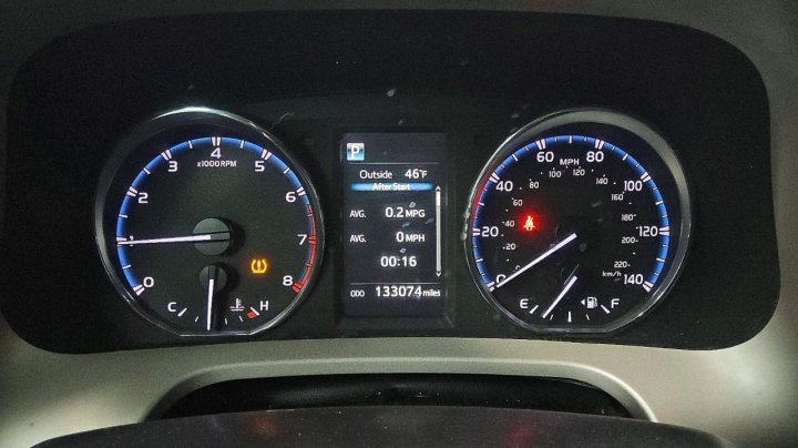 Toyota RAV4  2016