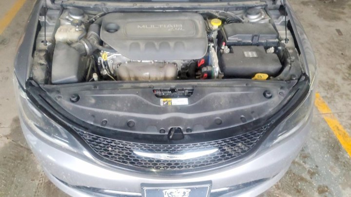 CHRYSLER 200  2016