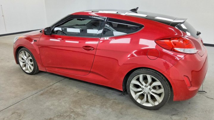 Hyundai VELOSTER  2015