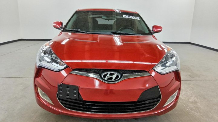 Hyundai VELOSTER  2015
