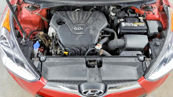 Hyundai VELOSTER  2015