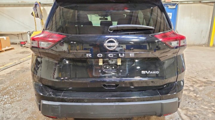 Nissan ROGUE  2024