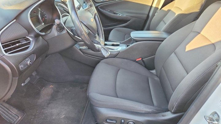 Chevrolet Malibu  2018