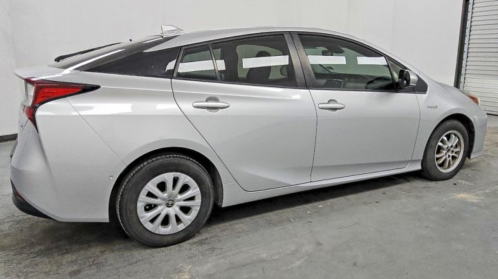 Toyota Prius  2020