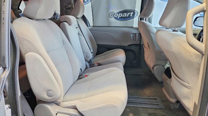 Toyota SIENNA  2017