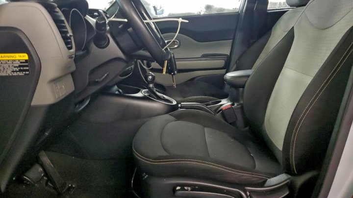 KIA Soul  2016