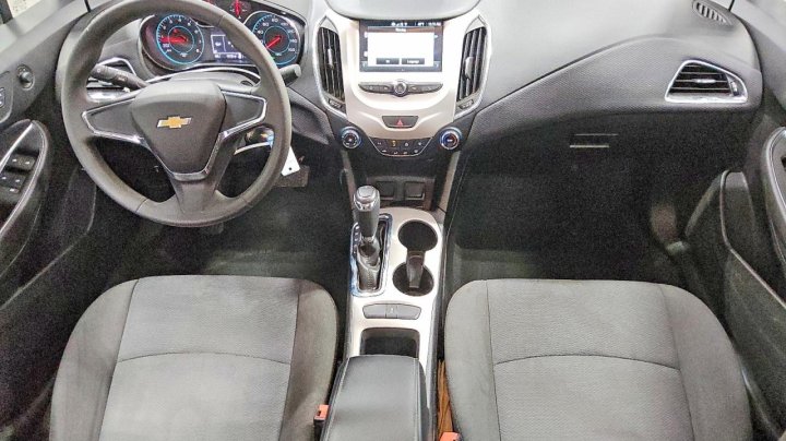 Chevrolet CRUZE  2018