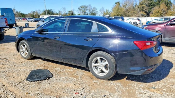Chevrolet Malibu  2018