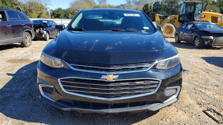 Chevrolet Malibu  2018