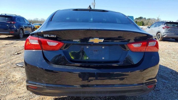 Chevrolet Malibu  2018