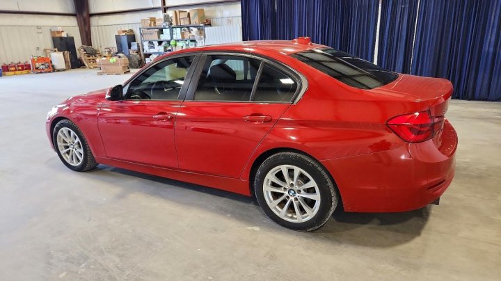BMW 320  2016