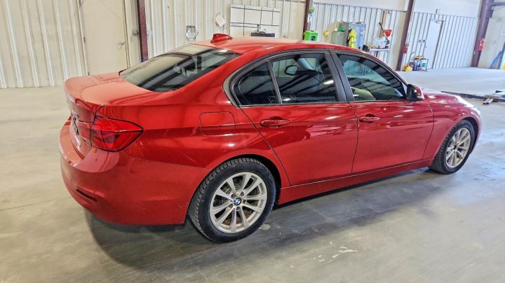 BMW 320  2016