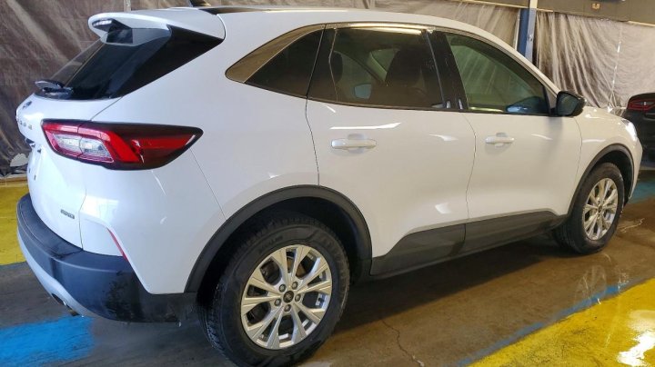 Ford Escape  2023