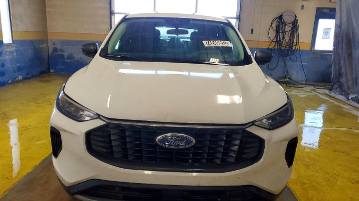 Ford Escape  2023