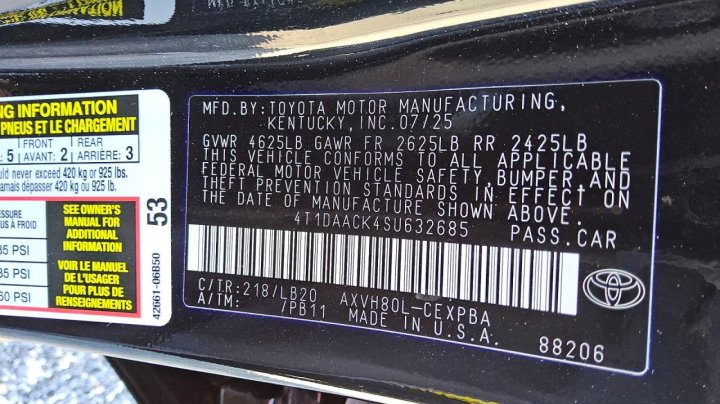 Toyota Camry  2025