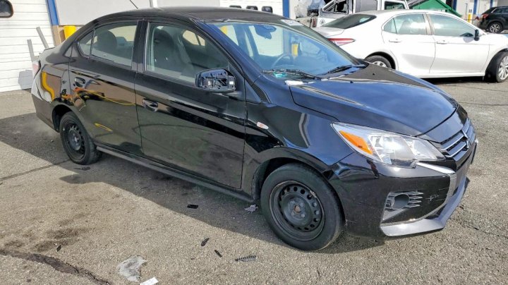 Mitsubishi Mirage  2024