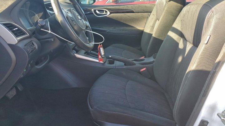 Nissan Sentra  2019