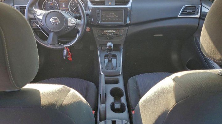 Nissan Sentra  2019