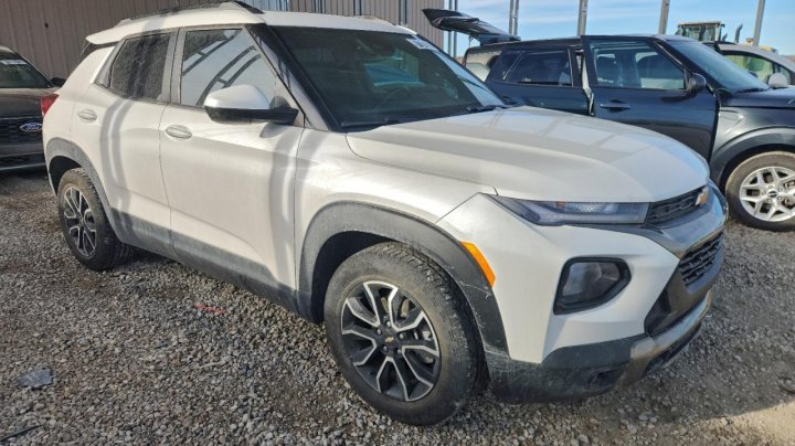 Chevrolet TRAILBLAZER  2023