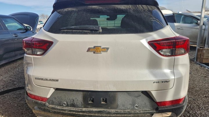 Chevrolet TRAILBLAZER  2023