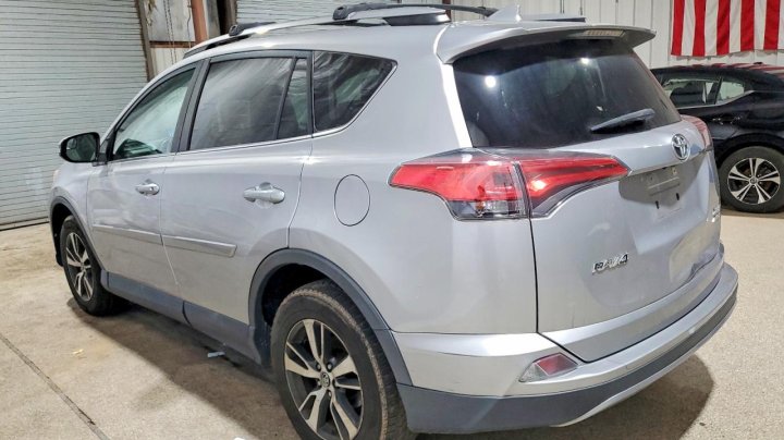 Toyota RAV4  2017
