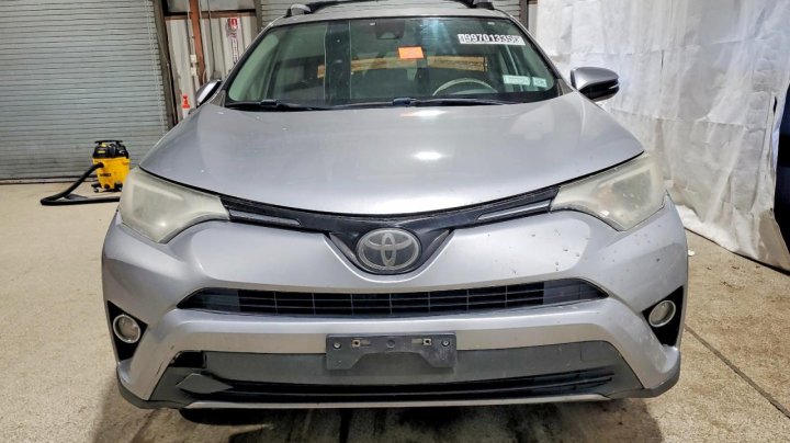Toyota RAV4  2017