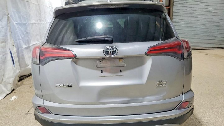 Toyota RAV4  2017