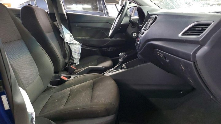 Hyundai ACCENT  2021
