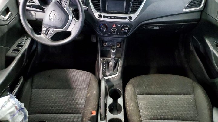 Hyundai ACCENT  2021