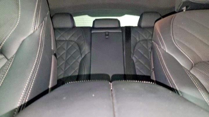 BMW X6  2025