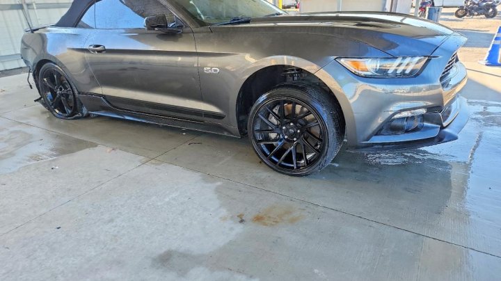 Ford MUSTANG  2017