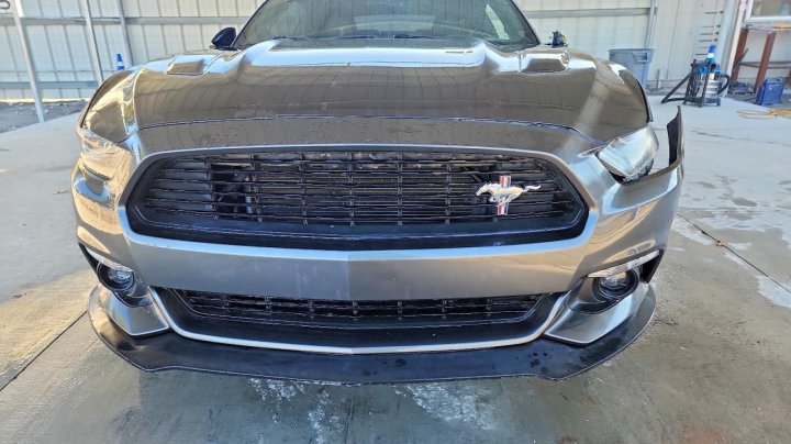 Ford MUSTANG  2017