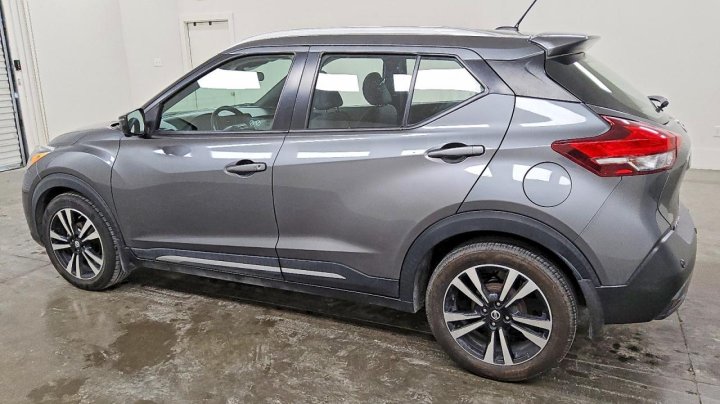 Nissan Kicks  2020