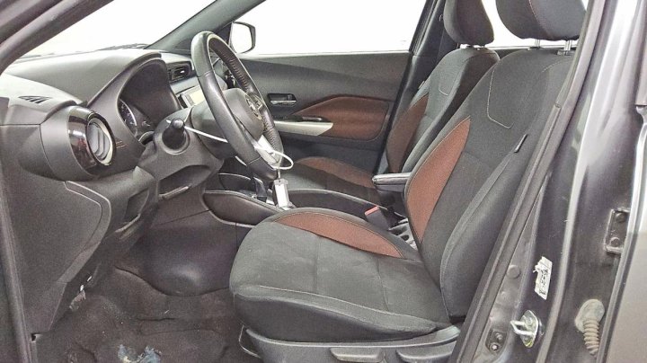 Nissan Kicks  2020