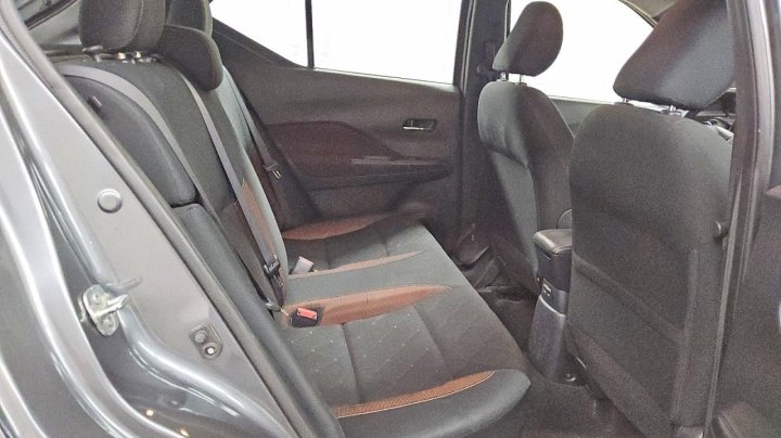 Nissan Kicks  2020