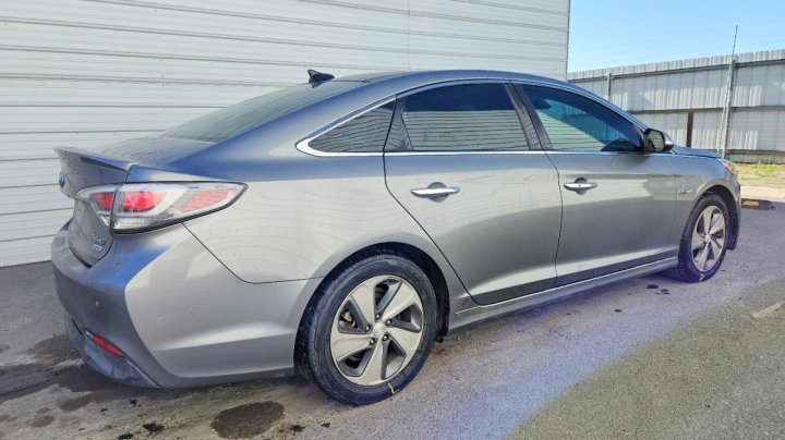 Hyundai SONATA  2017