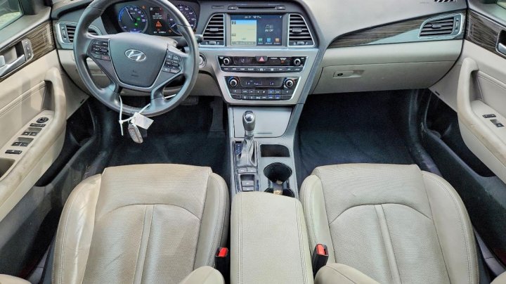 Hyundai SONATA  2017