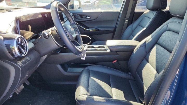 Chevrolet Equinox  2025