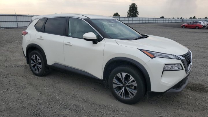 Nissan ROGUE  2023