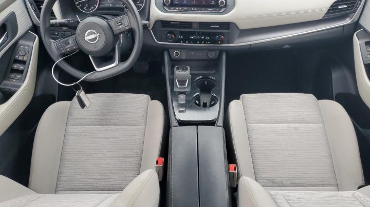 Nissan ROGUE  2023