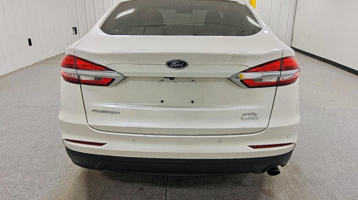 Ford FUSION  2019